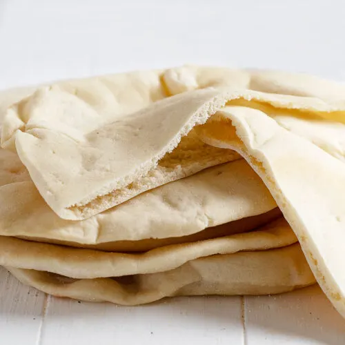 Iraqi and Lebanese bread, detail 3